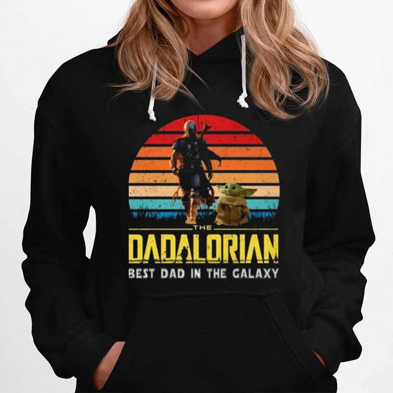 2023 The Dadalorian Best Dad In The Galaxy Vintage T-Shirt