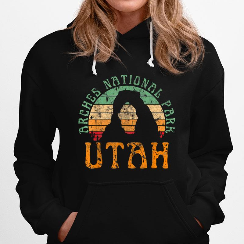 Arches National Park Utah Desert Arch Retro Sunset Vintage Hoodie