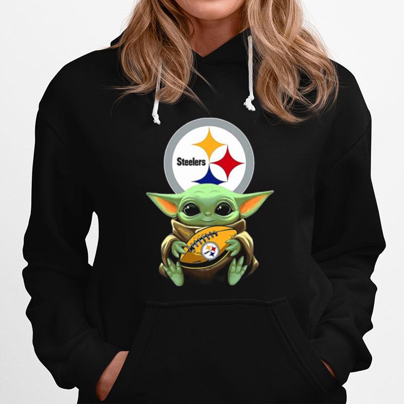 Baby Yoda Hug Pittsburgh Steelers Football T-Shirt
