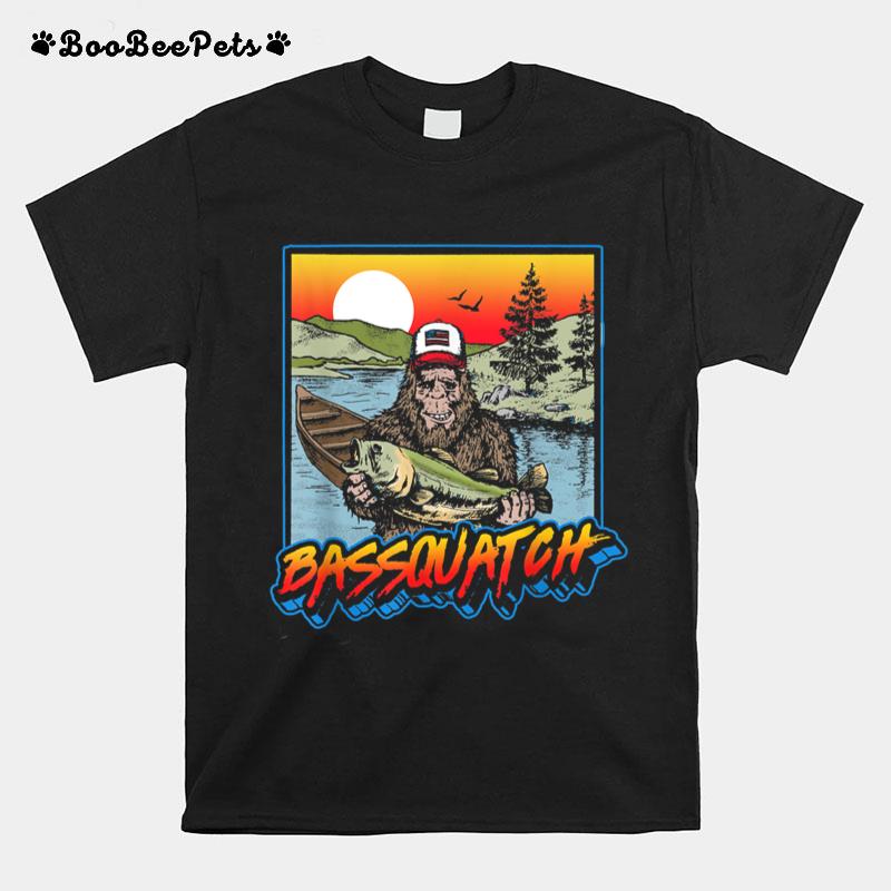 Bassquatch Funny Bass Fishing Sasquatch Retro 80S Fisherman T-Shirt