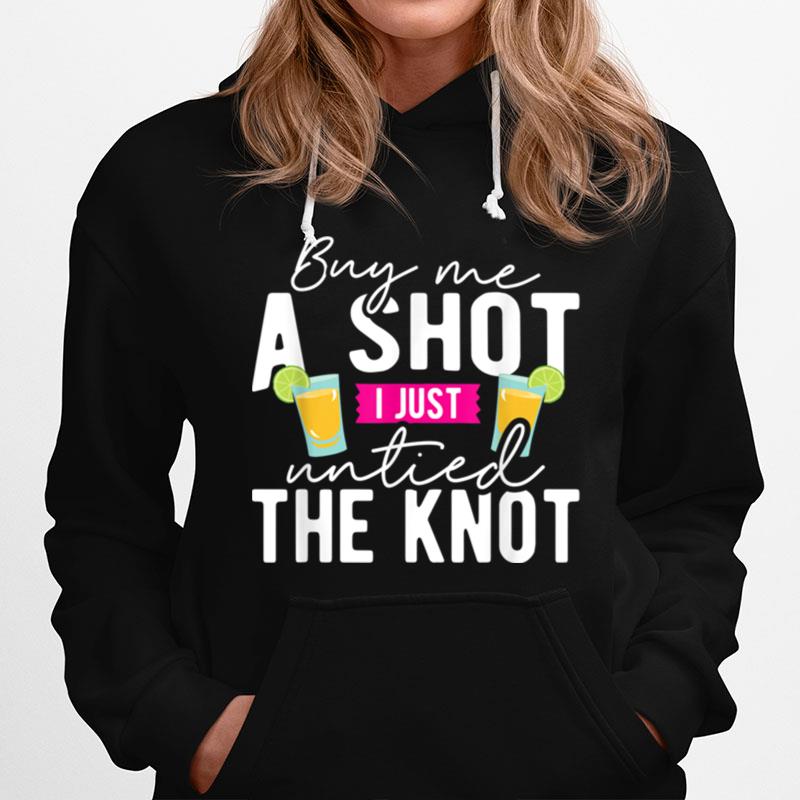 Camisa De Divorcio Comprame A Shot I Just Untied The Knot Hoodie