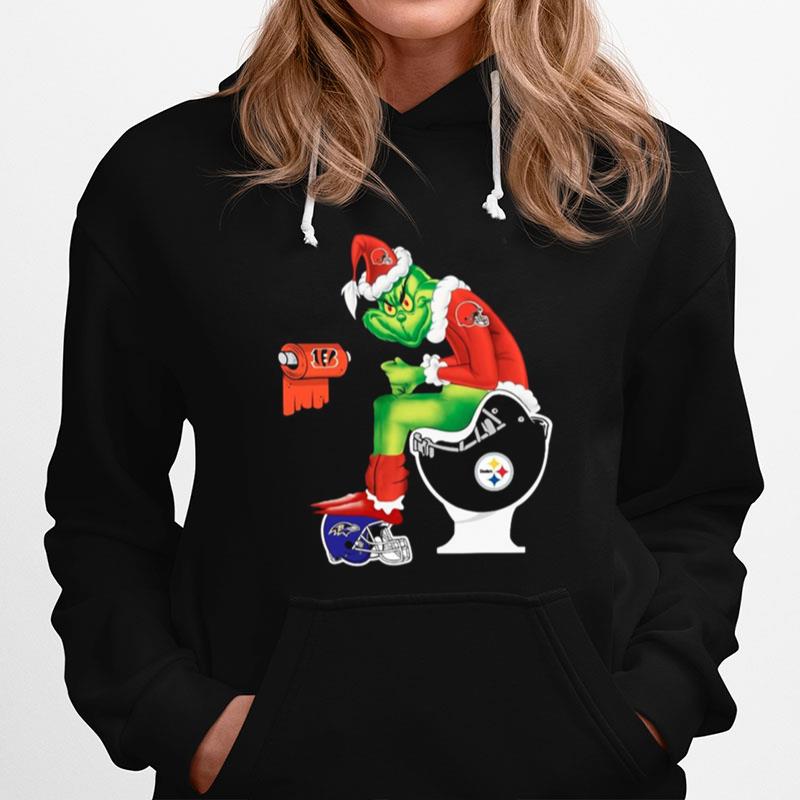 Cleveland Browns Grinch Sitting On Pittsburgh Steelers Toilet And Step On Baltimore Ravens Helmet Hoodie