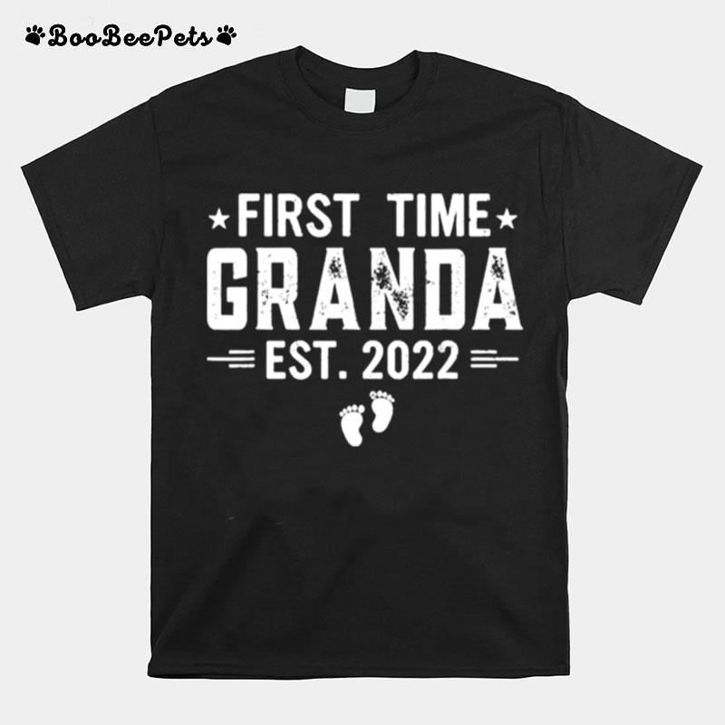 Fathers Day First Time Grandad Est 2022 T-Shirt