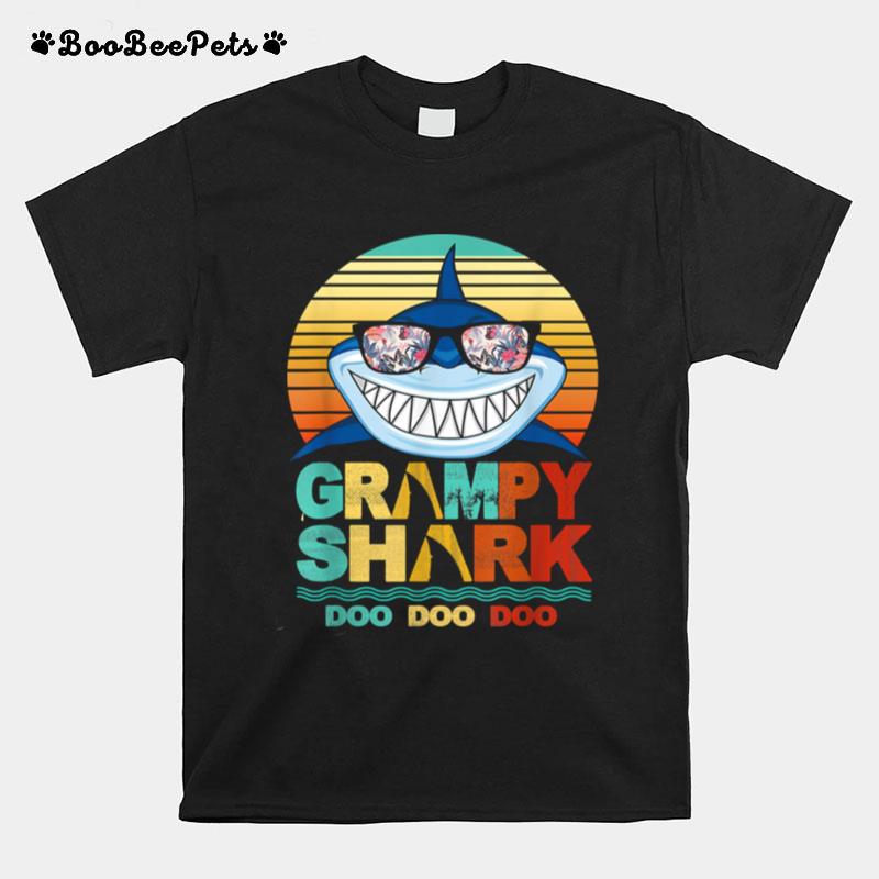 Grampy Shark Doo Doo Doo Wear Sunglasses Vintage T-Shirt