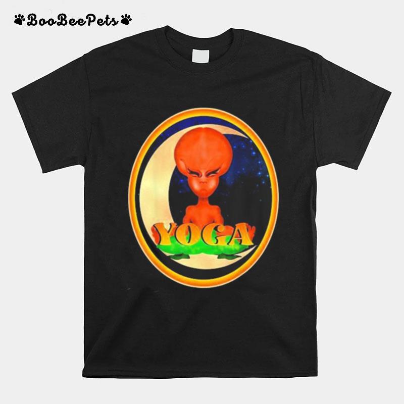 Halfmoon Alien Yoga Zen Meditation Class In Space T-Shirt