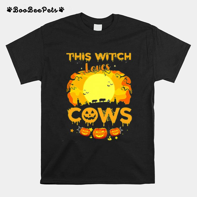 Halloween This Witch Loves Pigs Cows Pumpkins T-Shirt