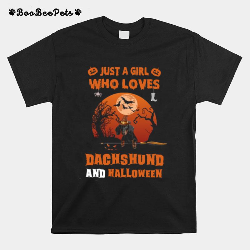 Just A Girl Who Loves Dachshund Halloween T-Shirt