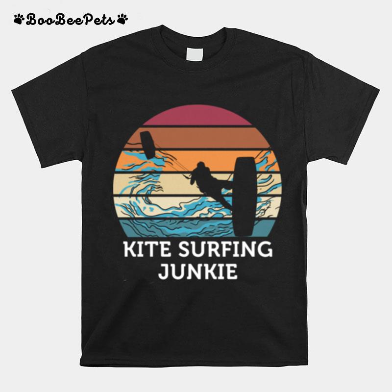 Kitesurfen Junkie Vintage Retro Sunset Beach Surfing T-Shirt