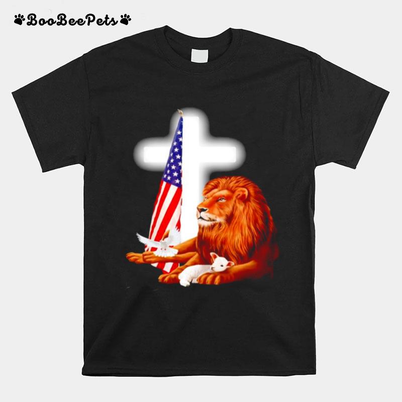 Lion And Lamb Jesus Usa Flag T-Shirt