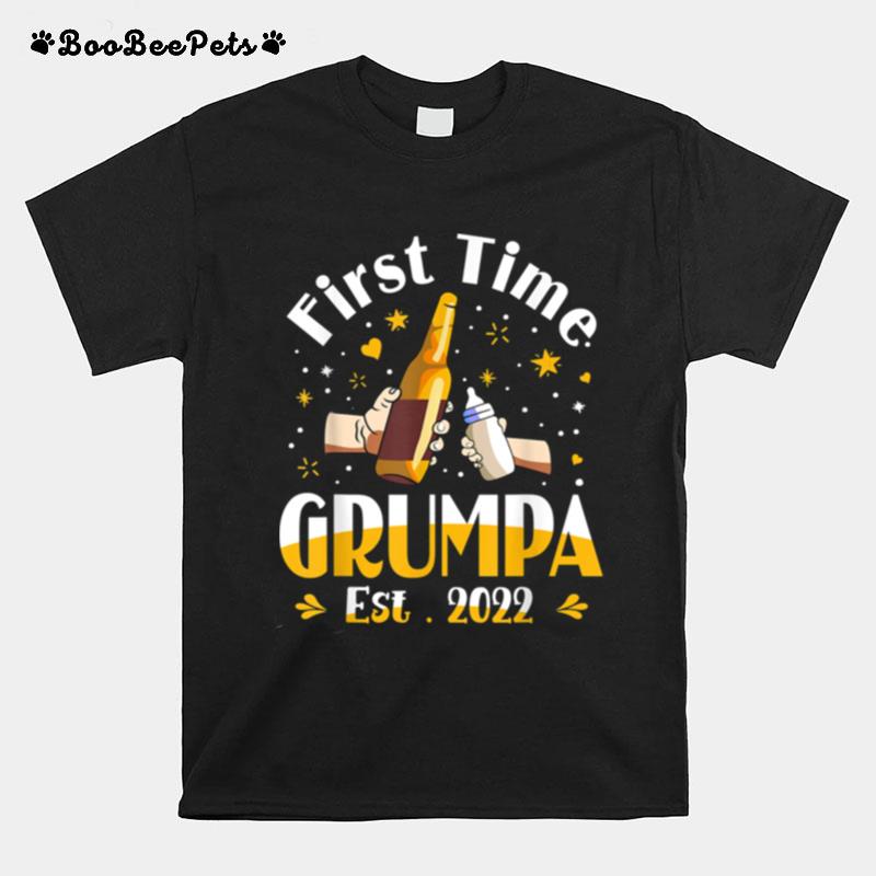 Mens Grumpa First Time Grumpa Est 2022 Fathers Day T-Shirt