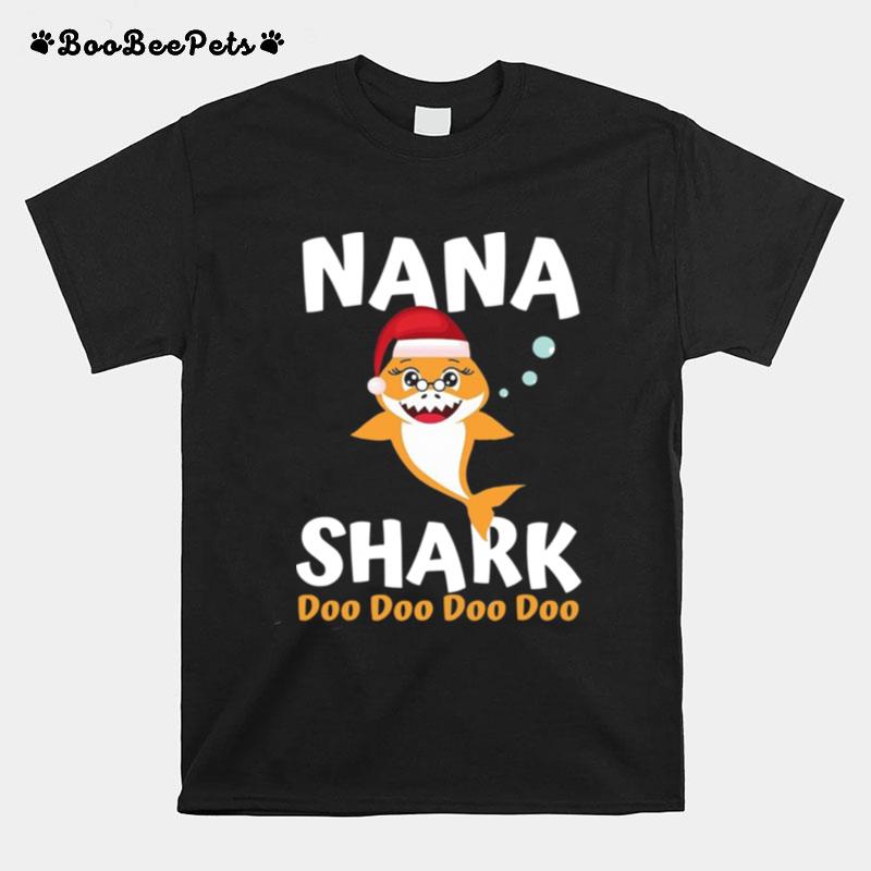 Nana Shark Christmas Mommy Shark Daddy Shark T-Shirt