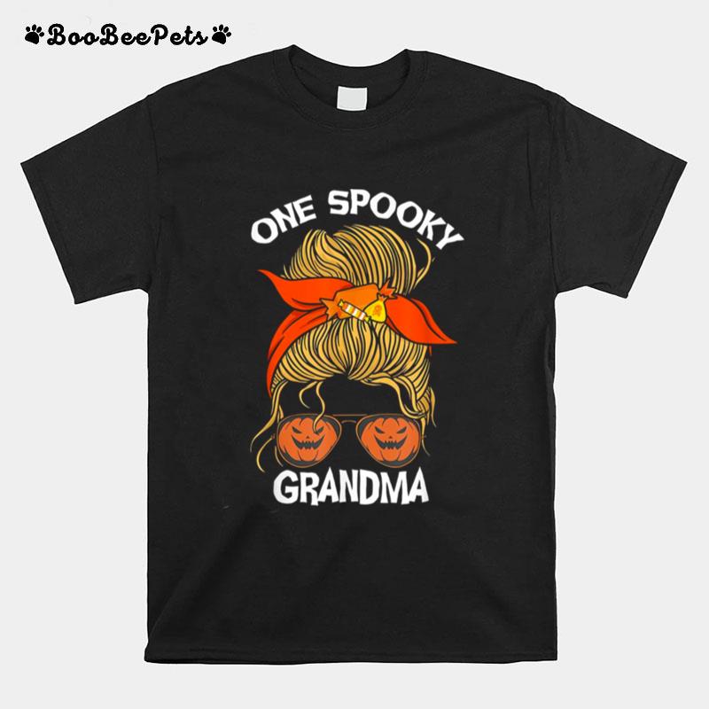 One Spooky Grandma Bandana Women Grandma Halloween T-Shirt