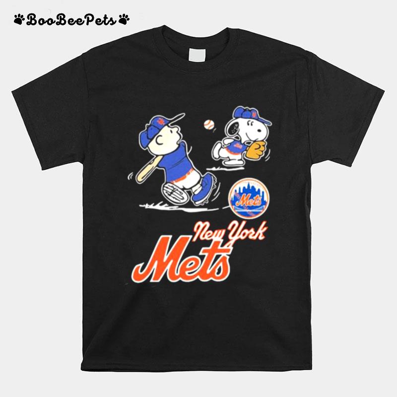 Peanuts Playing Football New York Mets T-Shirt