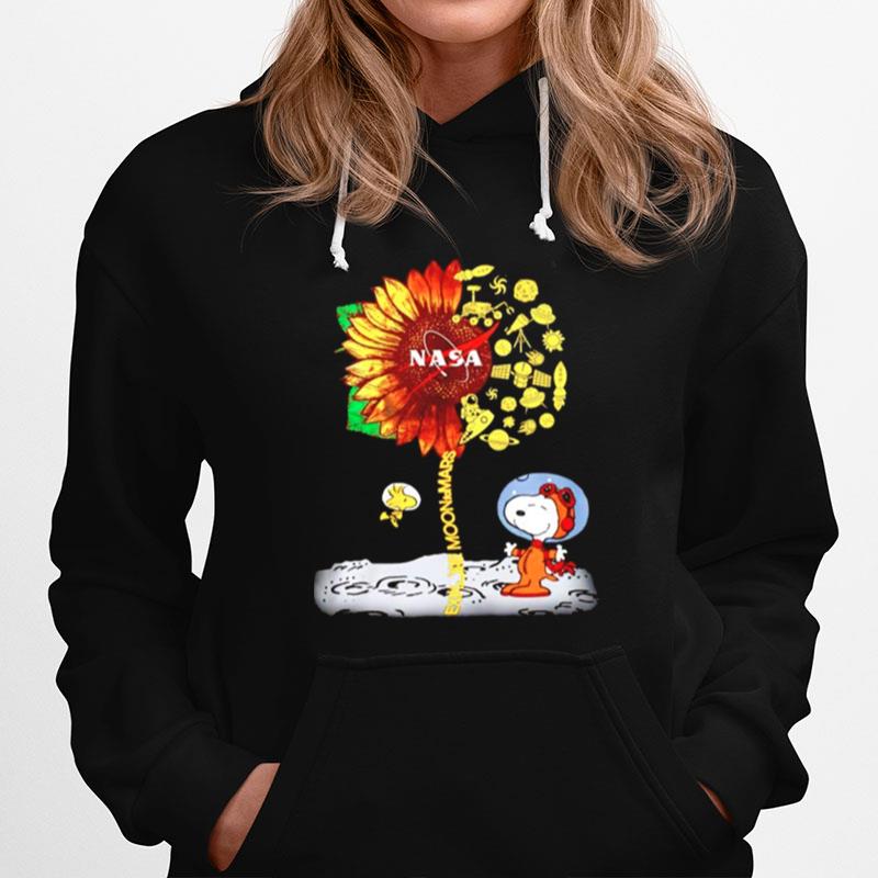 Snoopy Nasa Sunflower Explore Moon To Mars Hoodie