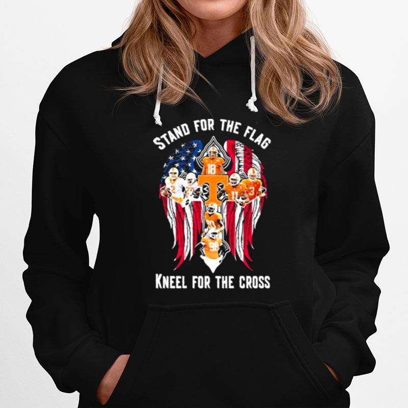 Tennessee Volunteers Team Stand For The Flag Kell For The Cross Hoodie