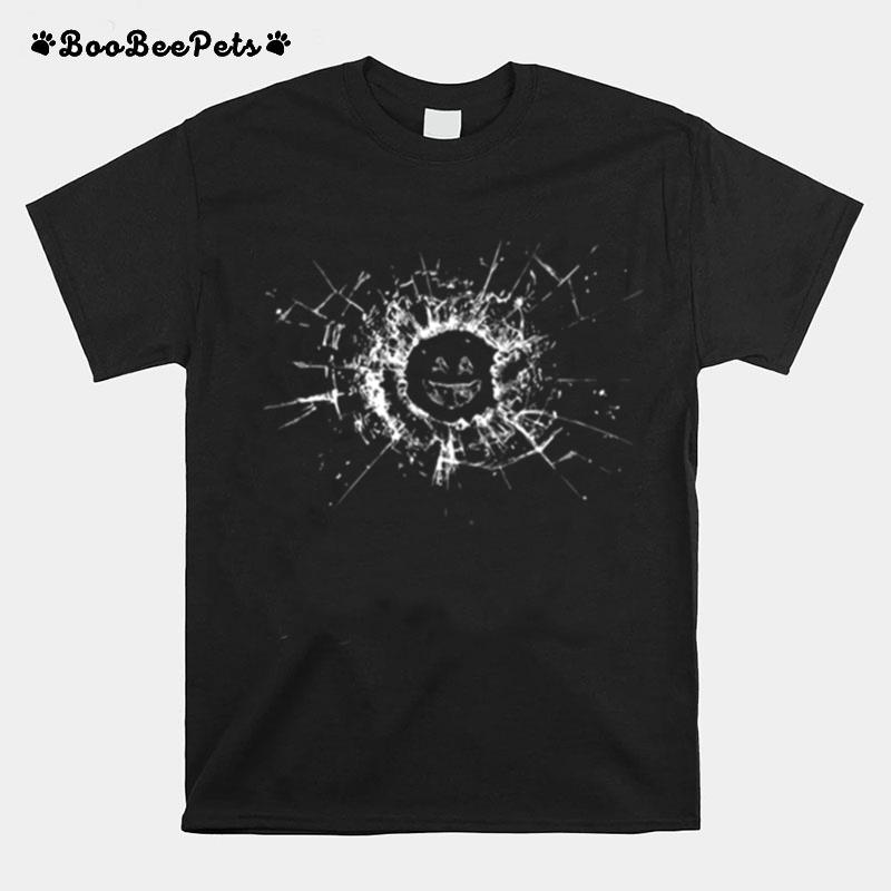 The Broken Glass Black Mirror Smiley T-Shirt