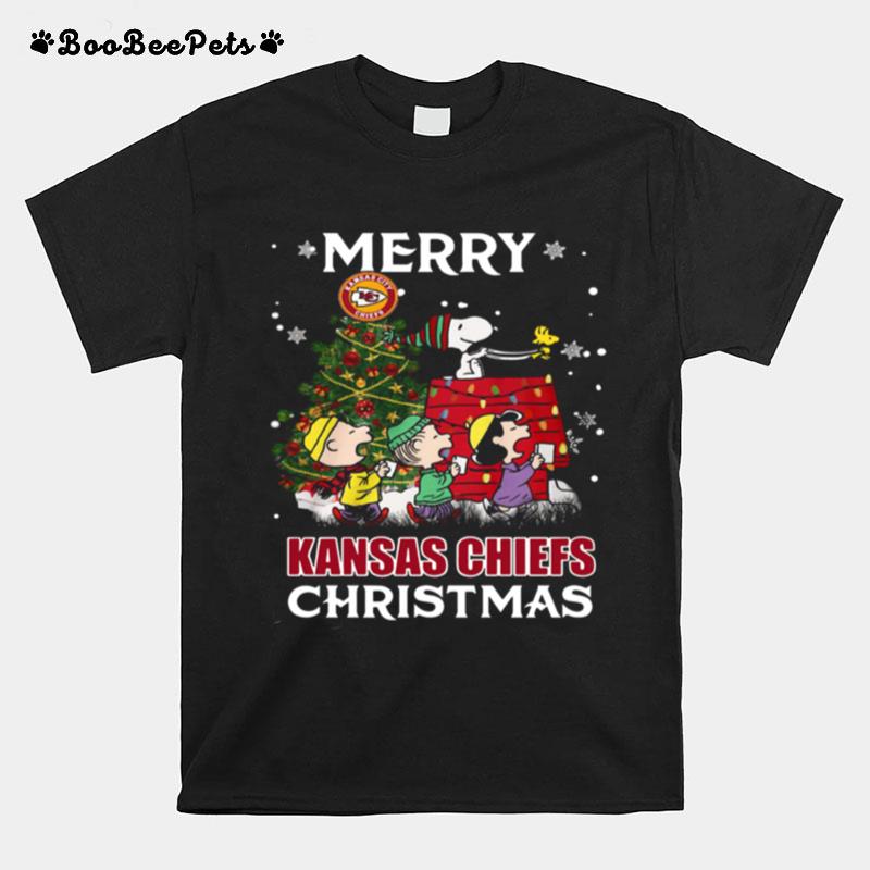 The Peanuts Merry Kansas City Chiefs Christmas Tree T-Shirt