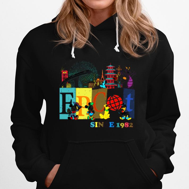 World Traveler Epcot Since 1982 Disney Mickey And Friends Christmas Hoodie